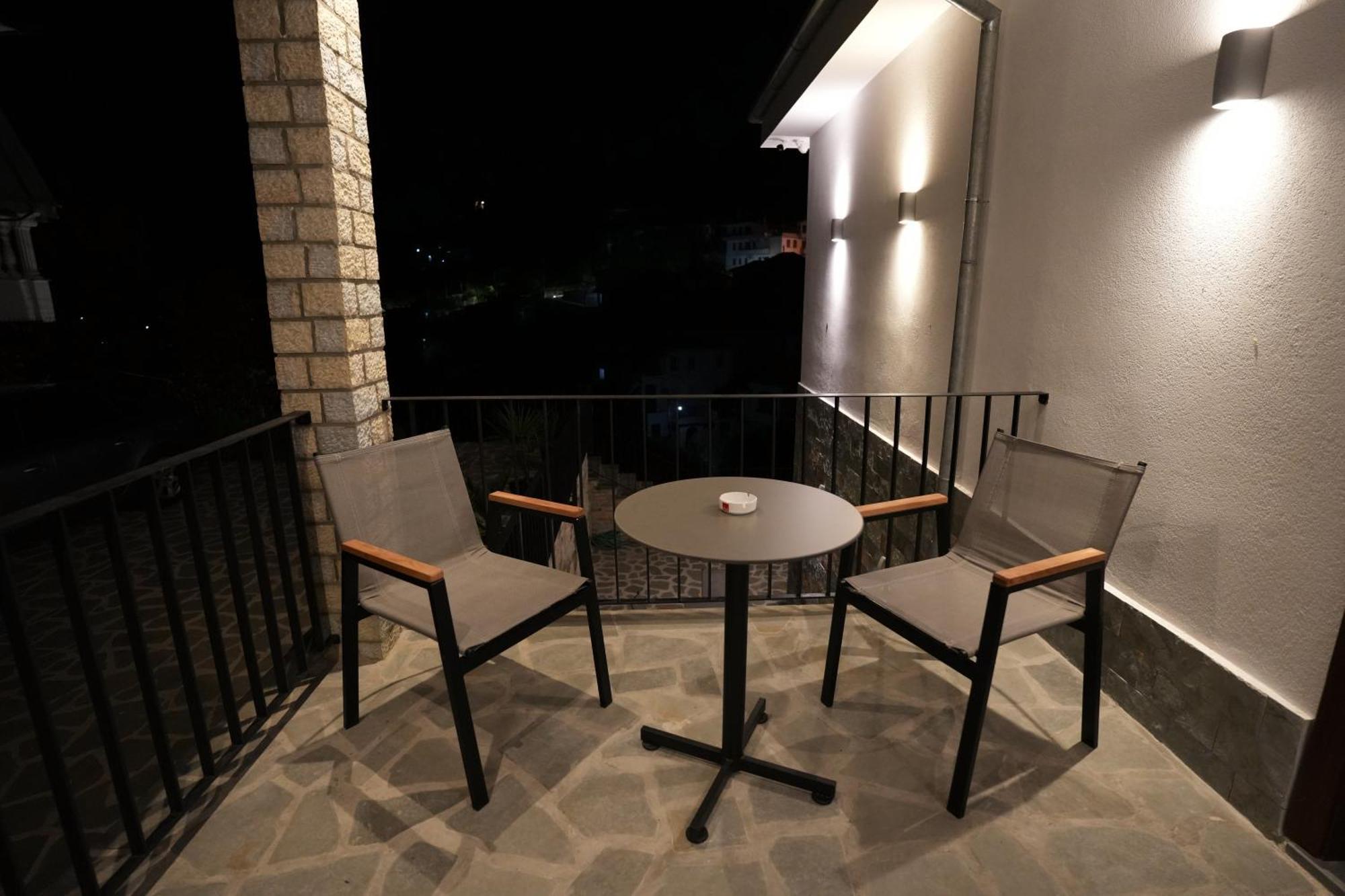 Castlefront Villa Gjirokastër Exterior foto